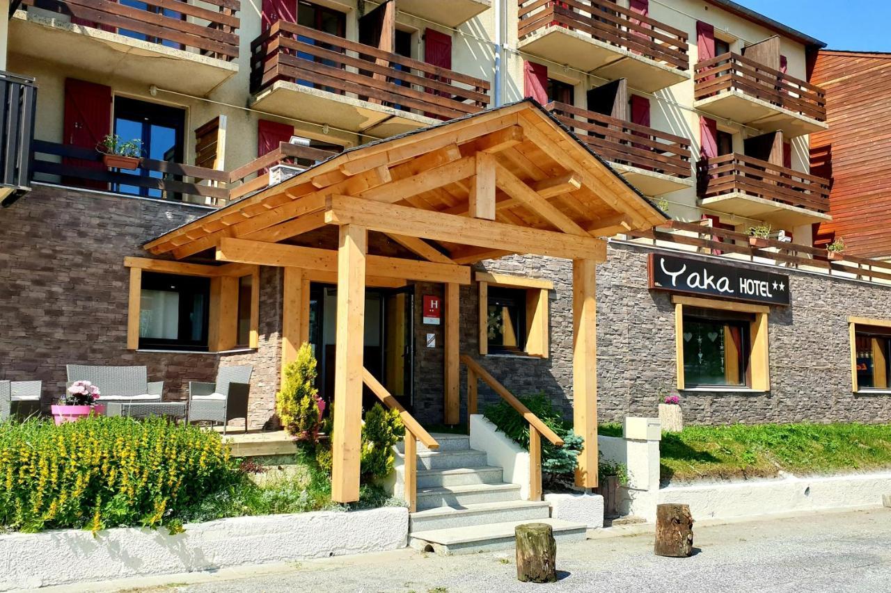 Hotel Yaka Les Angles  Luaran gambar